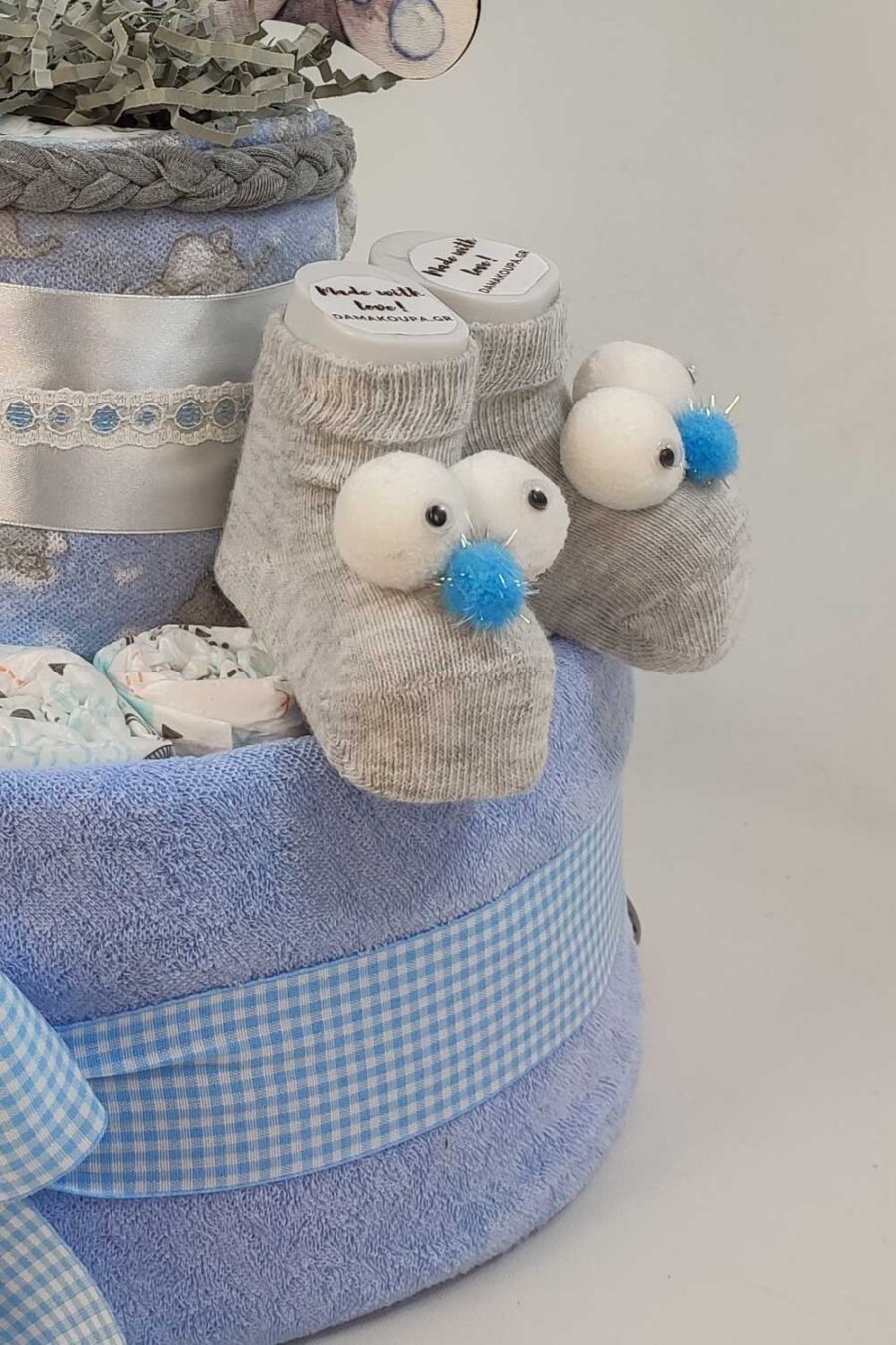 Diaper and cakes